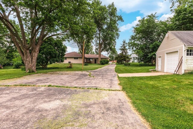 102 E Lincoln St, Normal, IL 61761 - photo 41