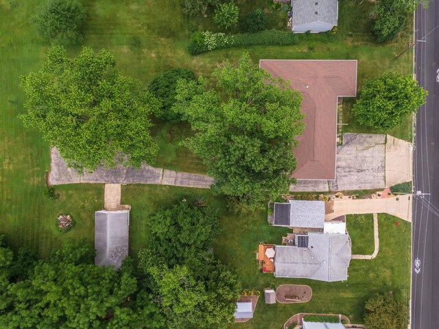 102 E Lincoln St, Normal, IL 61761 - photo 43