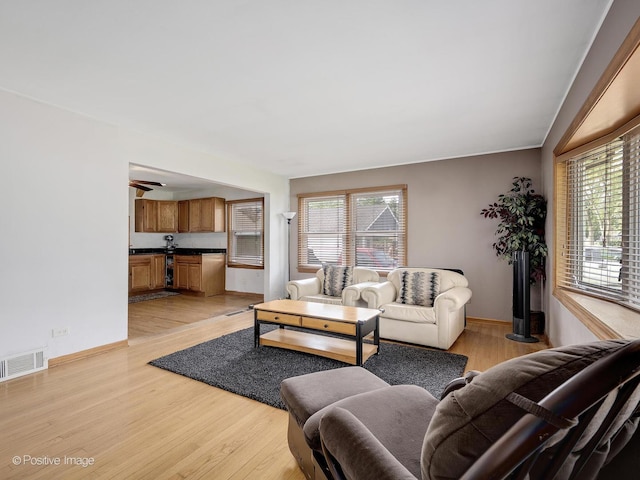 667 N Lombard Ave, Lombard, IL 60148 - photo 2