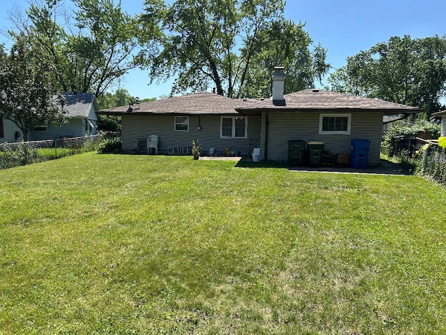 720 Wildwood Ln, Streamwood, IL 60107 - photo 2