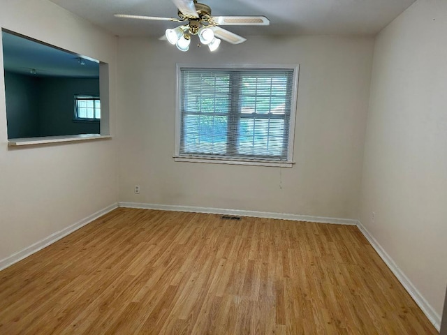 720 Wildwood Ln, Streamwood, IL 60107 - photo 10
