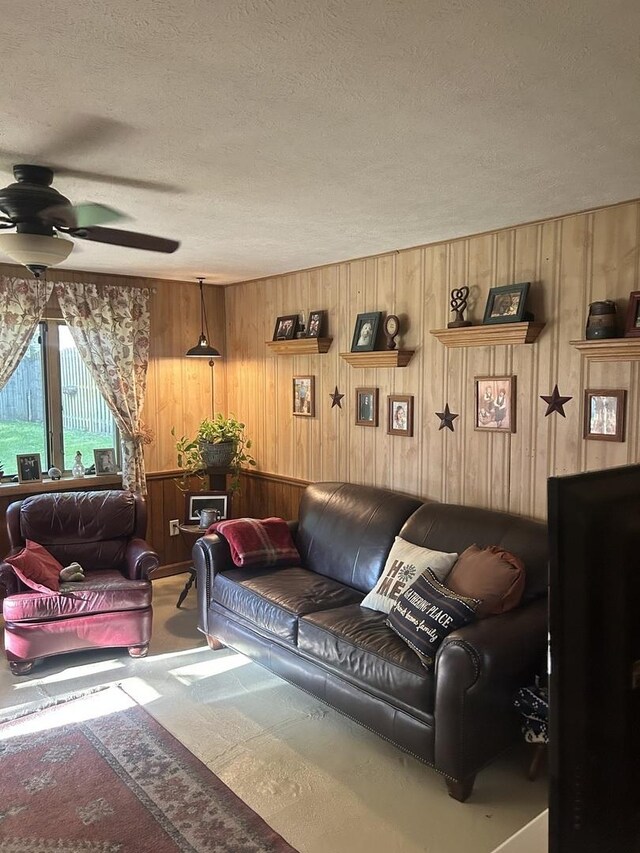206 E Sycamore St, Normal, IL 61761 - photo 22