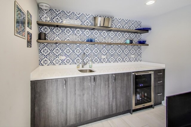 2131 W Huron St, Chicago, IL 60612 - bar area with beverage cooler and a sink