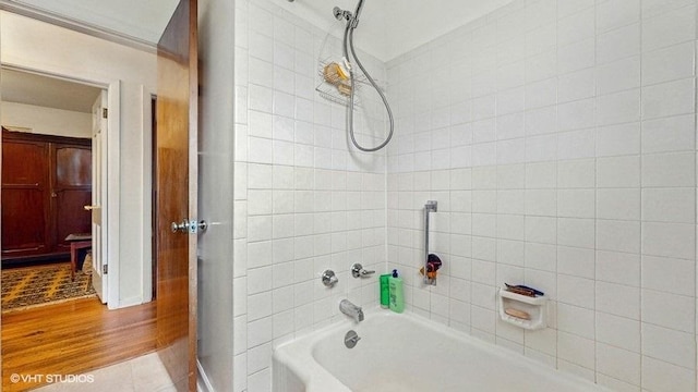 9120 26th Pl, Brookfield, IL 60513 - full bathroom with shower / tub combination and wood finished floors