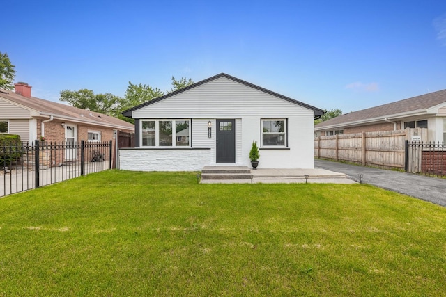 7826 S Kenton Ave, Chicago, IL 60652 - photo 1