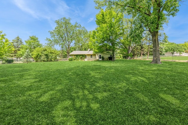 3421 Atlantic Ave, Gurnee, IL 60031 - view of yard