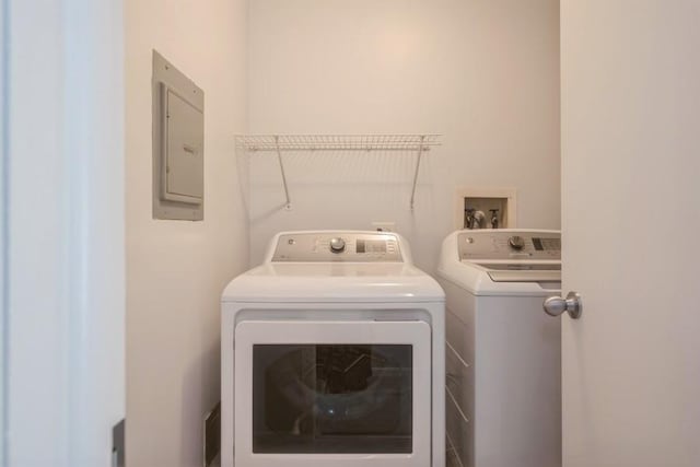 371 Southbury Ct Unit B2, Schaumburg, IL 60193 - laundry area with independent washer and dryer and electric panel