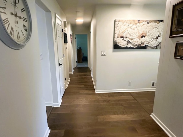 1517 Juniper Ln, Machesney Park, IL 61115 - hall with dark wood-style floors and baseboards