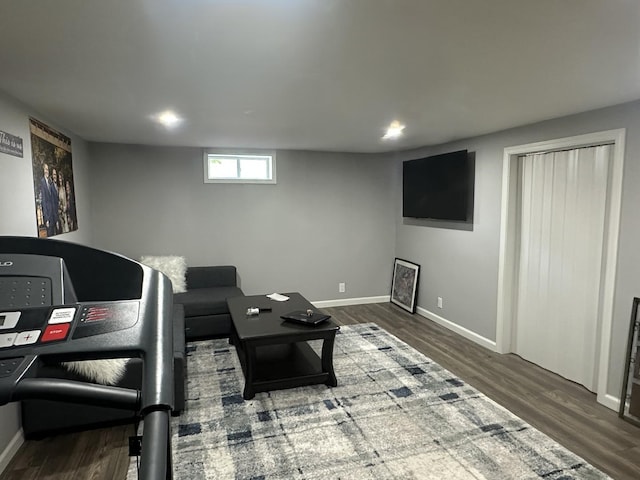 1517 Juniper Ln, Machesney Park, IL 61115 - living room with wood finished floors and recessed lighting