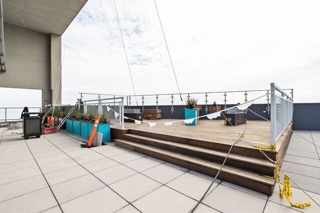 600 N Lake Shore Dr Unit 814, Chicago, IL 60611 - view of patio / terrace