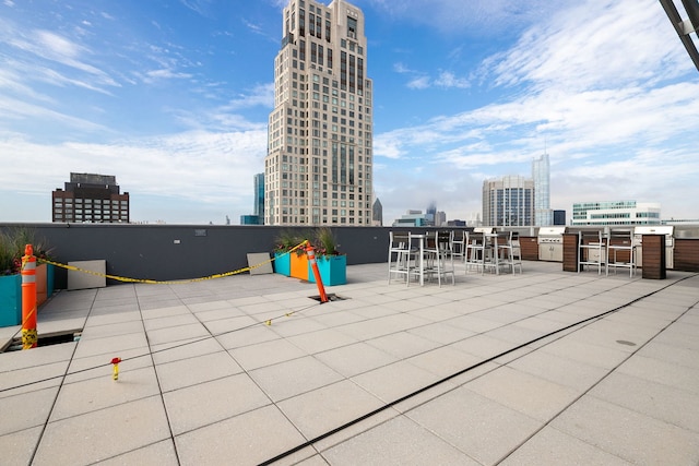 600 N Lake Shore Dr Unit 814, Chicago, IL 60611 - view of patio featuring a city view