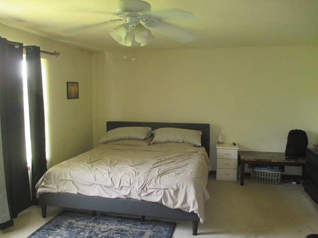 865 N Tamarac Blvd, Addison, IL 60101 - carpeted bedroom featuring a ceiling fan