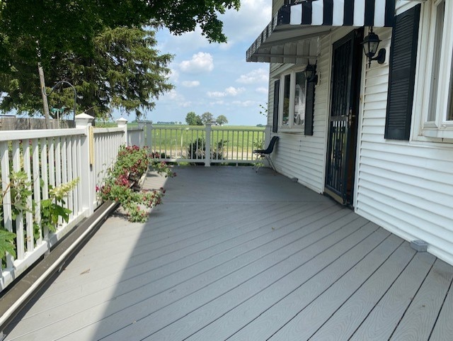 207 N Putnam St, Lostant, IL 61334 - view of wooden deck