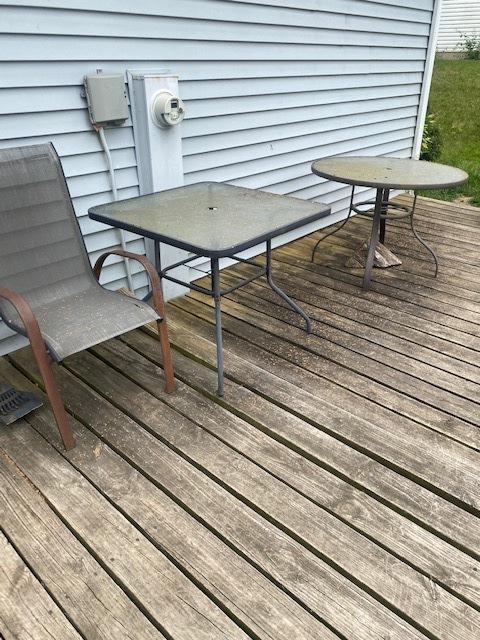 440 W Parkview Ter, Algonquin, IL 60102 - wooden deck with outdoor dining space