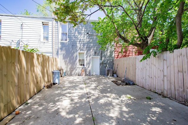 3721 W Ferdinand St, Chicago, IL 60624 - photo 9