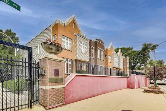 1900 N Laramie Ave, Chicago, IL 60639 - view of building exterior with a residential view