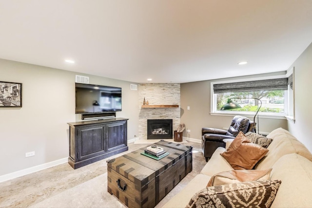 1311 E Woodford Pl, Arlington Heights, IL 60004 - living area featuring a fireplace and recessed lighting