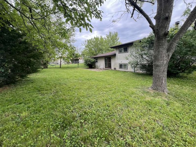 1116 Amherst Ln, University Park, IL 60484 - view of yard