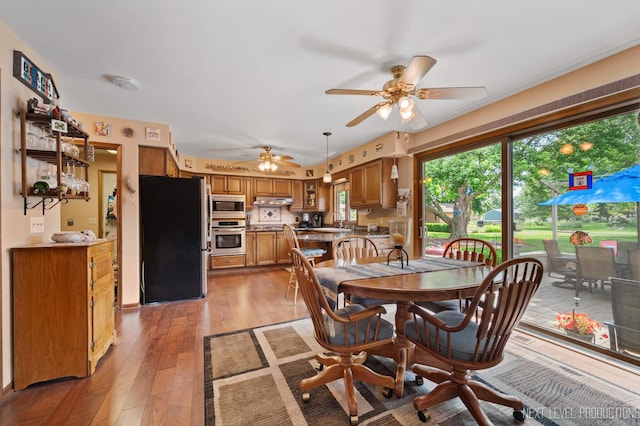 4S064 Hazelcrest Dr, Sugar Grove, IL 60554 - dining area with ceiling fan and light wood-style flooring