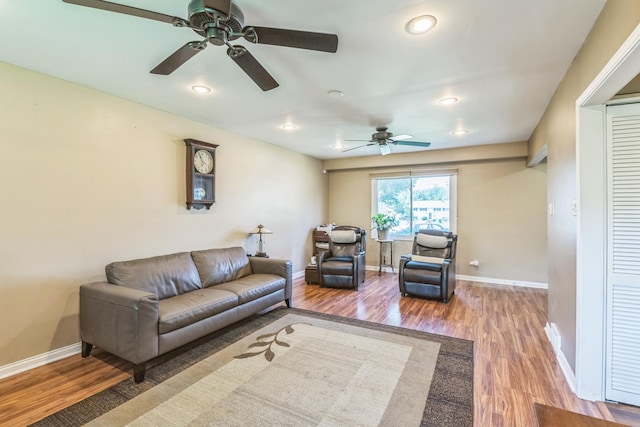 1313 Glen Hill Dr, Glendale Heights, IL 60139 - living room featuring a ceiling fan, wood finished floors, and recessed lighting