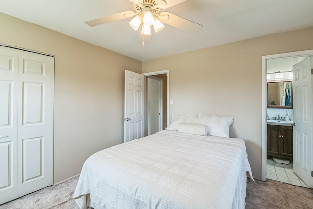 1313 Glen Hill Dr, Glendale Heights, IL 60139 - bedroom featuring carpet, connected bathroom, a closet, and ceiling fan