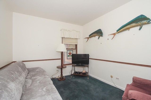 69 Grange Rd, Elk Grove Village, IL 60007 - living area featuring carpet and baseboards