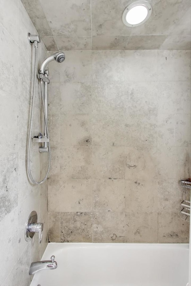 934 Jackson Ave, River Forest, IL 60305 - bathroom with bathing tub / shower combination