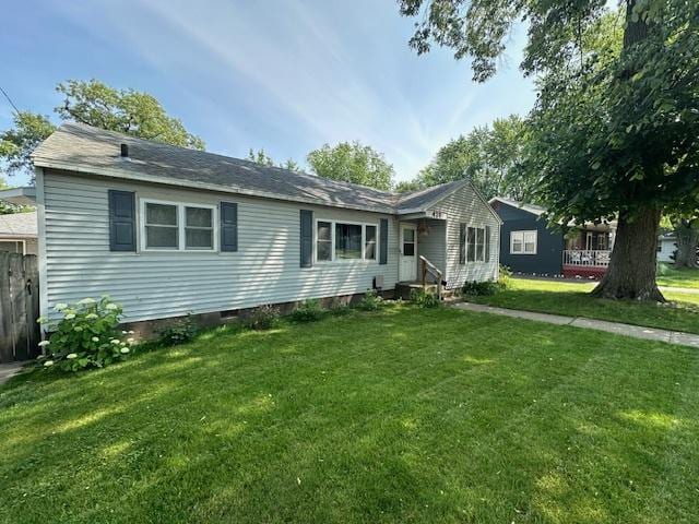 420 Wabash St, Wilmington, IL 60481 - view of front of house featuring a front yard