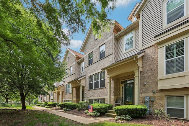 5608 Cambridge Way, Hanover Park, IL 60133 - view of property