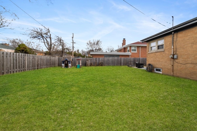 5660 N Rogers Ave, Chicago, IL 60646 - view of fenced backyard