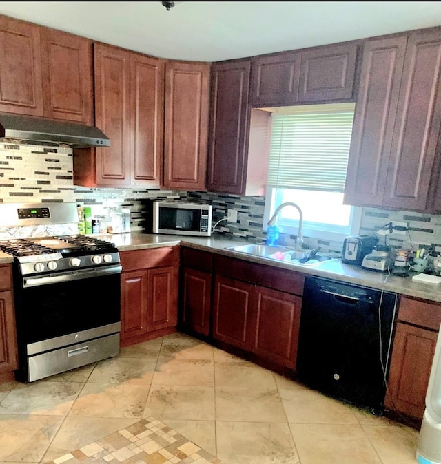 14300 S Palmer Ave, Posen, IL 60469 - kitchen featuring stainless steel appliances, extractor fan, and decorative backsplash