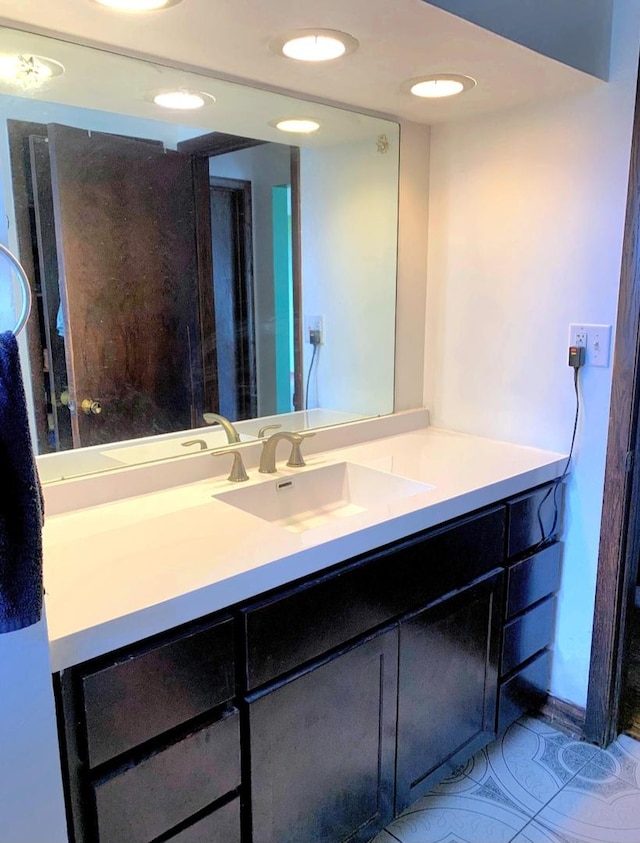 14300 S Palmer Ave, Posen, IL 60469 - bathroom featuring vanity