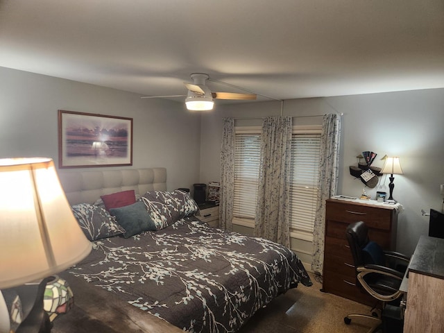 2149 Country Club Dr Unit 16, Woodridge, IL 60517 - carpeted bedroom featuring a ceiling fan and a desk