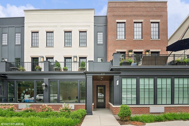221 Burlington Ave Unit Th3, Clarendon Hills, IL 60514 - view of property