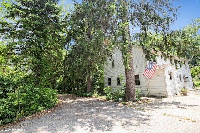705 W Hillcrest Rd, Palatine, IL 60074 - photo 2