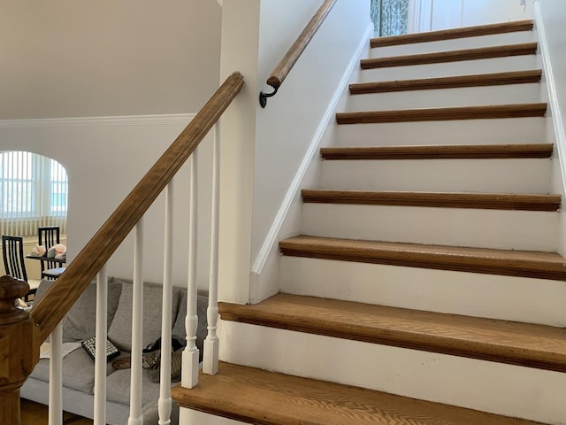 4520 N Austin Ave, Chicago, IL 60630 - view of stairway