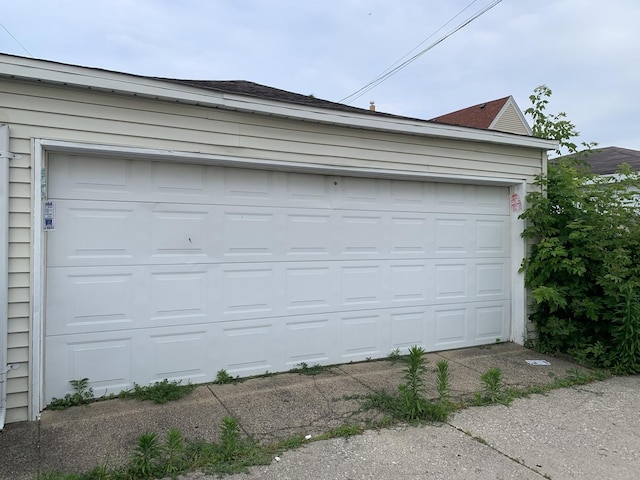 4520 N Austin Ave, Chicago, IL 60630 - view of garage