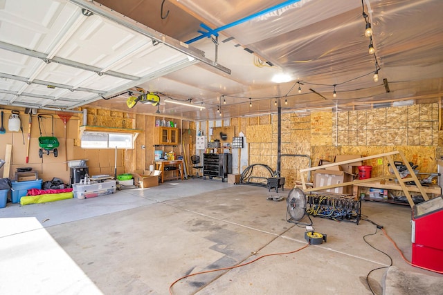 324 N Prospect Dr, Round Lake Park, IL 60073 - garage featuring a garage door opener