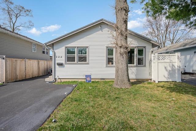 324 N Prospect Dr, Round Lake Park, IL 60073 - rear view of property