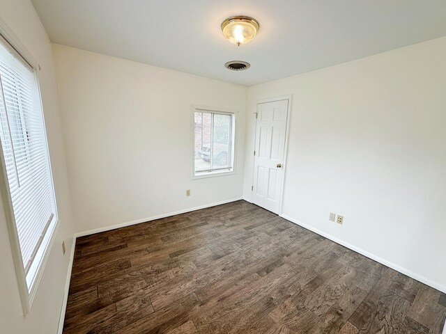 1124 E Main St, Streator, IL 61364 - photo 9