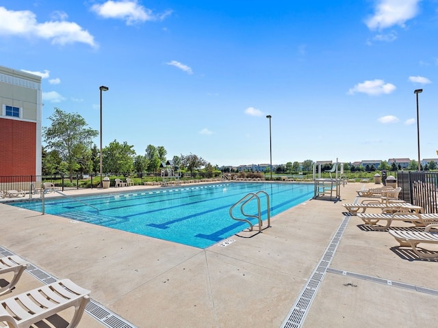 739 Glen Cove Ln, Pingree Grove, IL 60140 - view of community pool