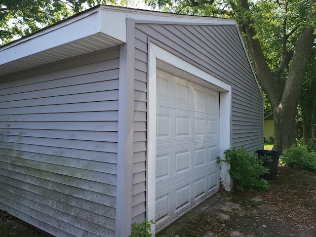 67 S Somonauk Rd, Cortland, IL 60112 - view of garage