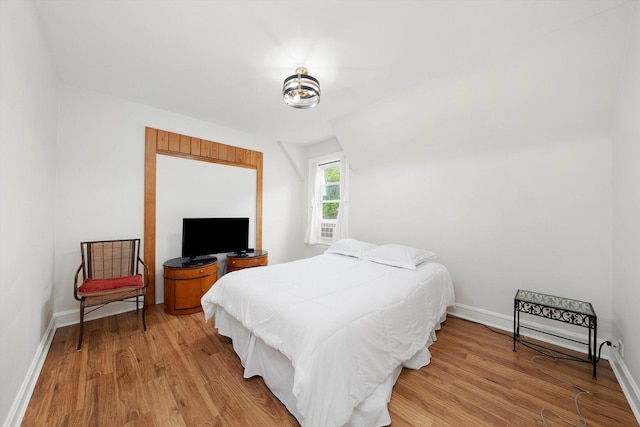 9209 S Hoyne Ave, Chicago, IL 60643 - bedroom featuring light wood finished floors