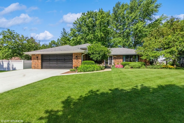 25332 W Willow Dr, Plainfield, IL 60544 - photo 1