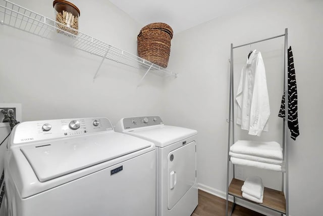 1511 Aspen Ln, Pingree Grove, IL 60140 - laundry area featuring washing machine and clothes dryer and dark wood-type flooring