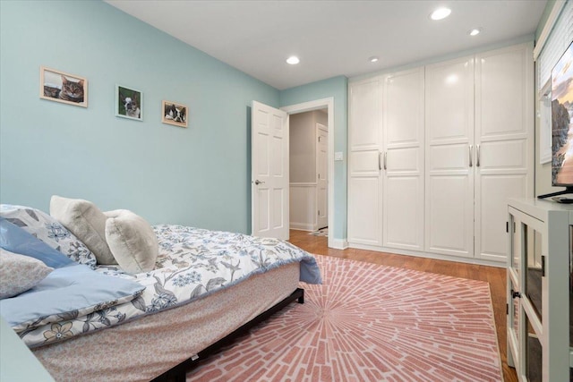 1738 E Jonquil Ter, Arlington Heights, IL 60004 - bedroom with light wood finished floors, recessed lighting, and a closet