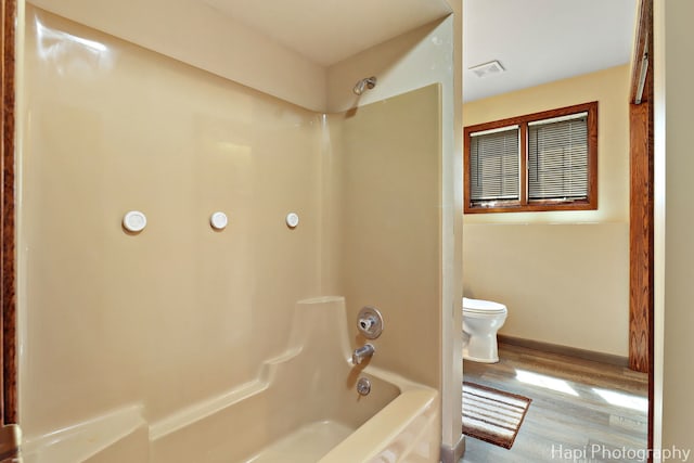 1506 Wilson Ct, Zion, IL 60099 - bathroom with wood finished floors and shower / tub combination