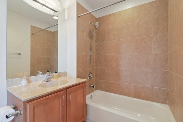 1819 S Michigan Ave Unit 406, Chicago, IL 60616 - bathroom with washtub / shower combination and vanity