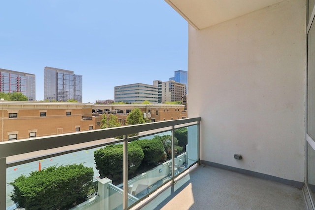 1819 S Michigan Ave Unit 406, Chicago, IL 60616 - balcony featuring a city view