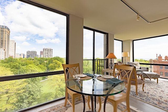 345 W Fullerton Pkwy Unit 1001, Chicago, IL 60614 - photo 4